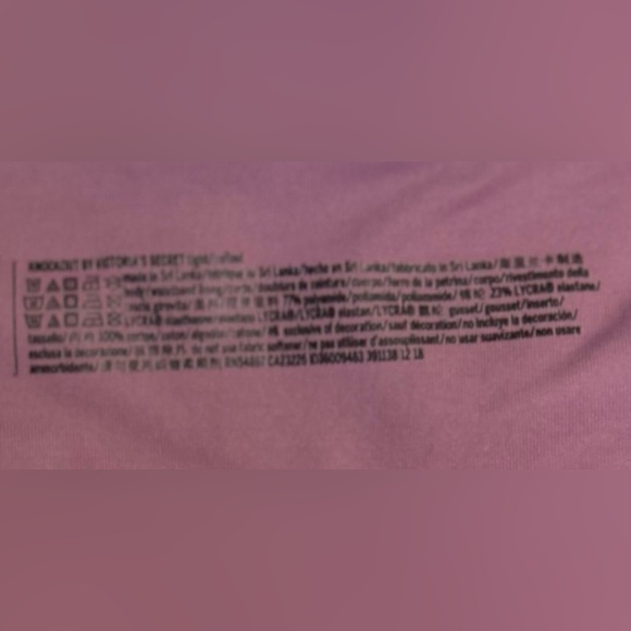 Victoria Secret Sport-Raspberry Colored Athletic Leggings w/Pockets.Size Medium. - Picture 6 of 6